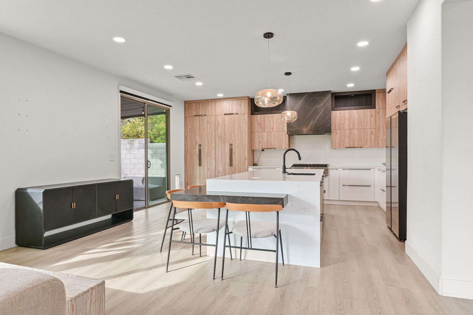 property for rent #4