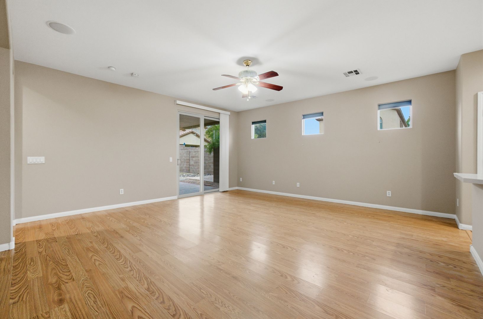 property for rent #3