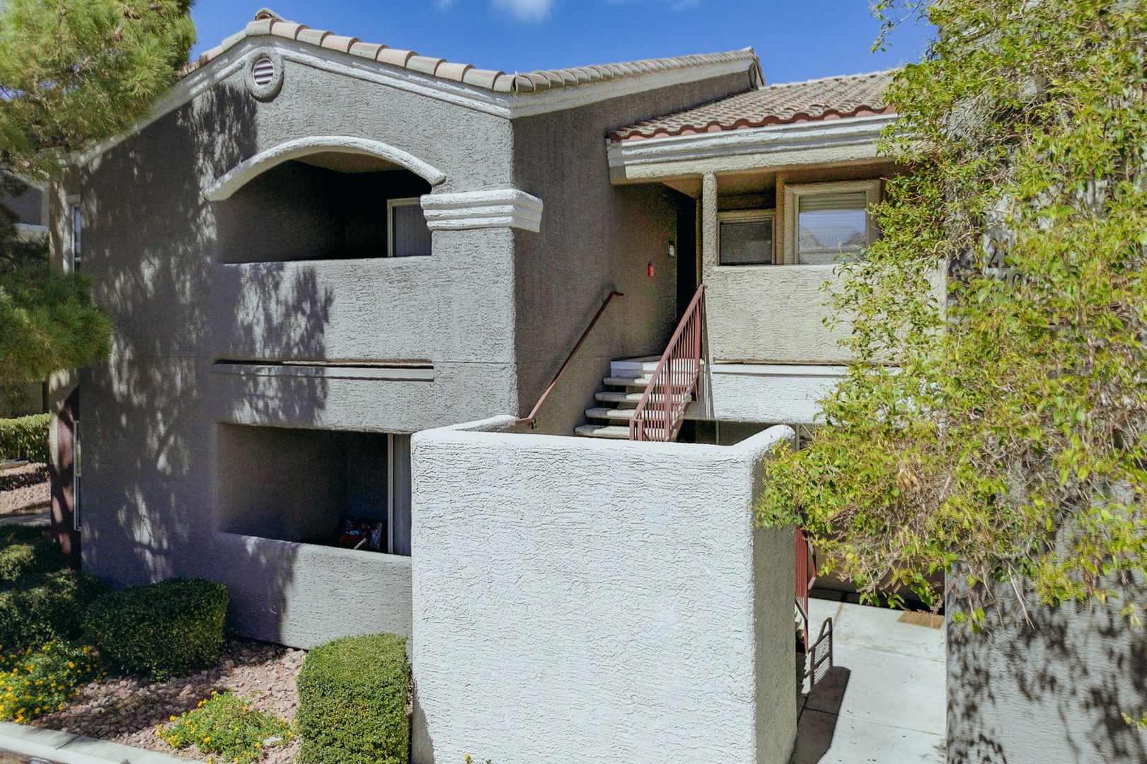 Las Vegas House: 5055 Hacienda Ave. #2189