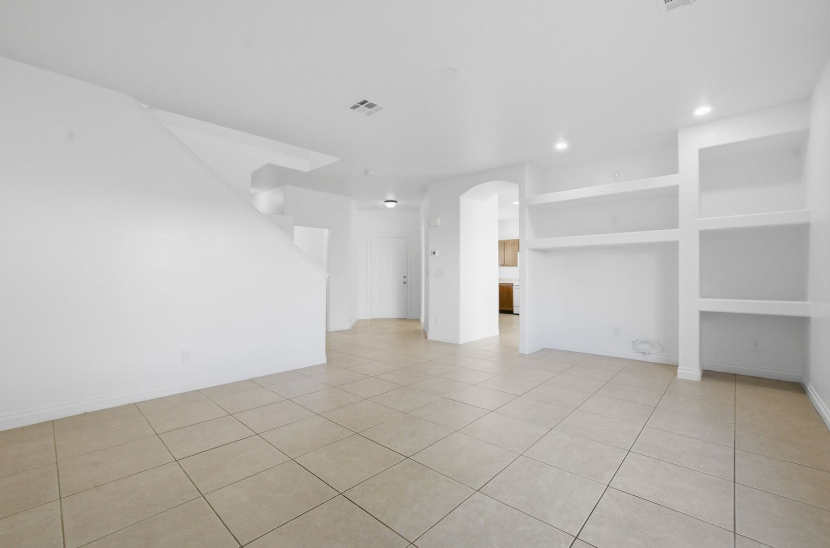 property for rent #4