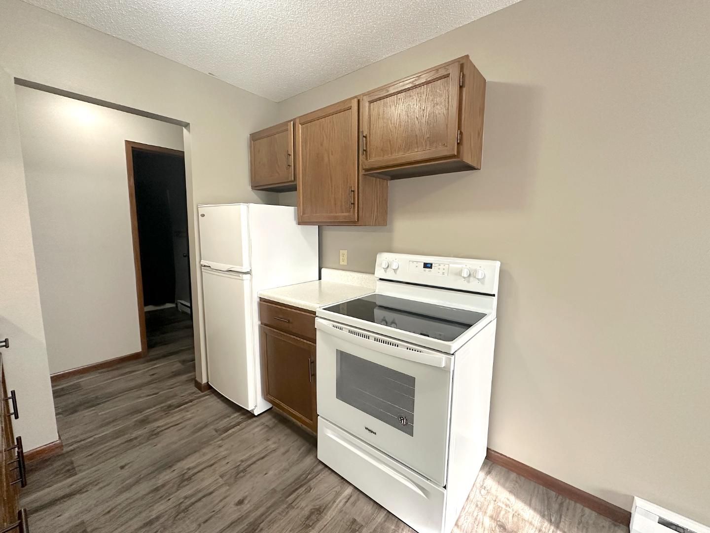 Clear Lake Apartment: 716 S. 9th Street