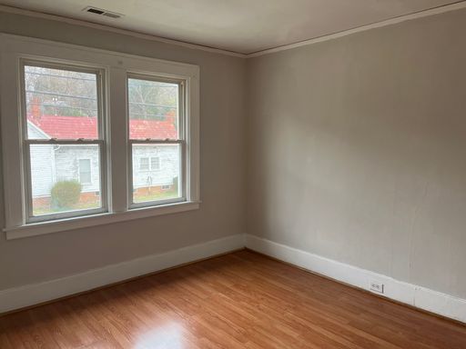 136 E. South Street, Albemarle, NC 28001-5802