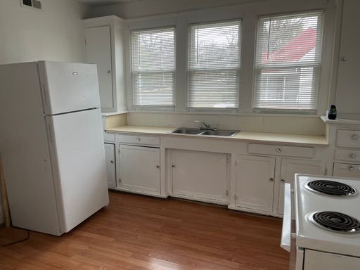 136 E. South Street, Albemarle, NC 28001-5802