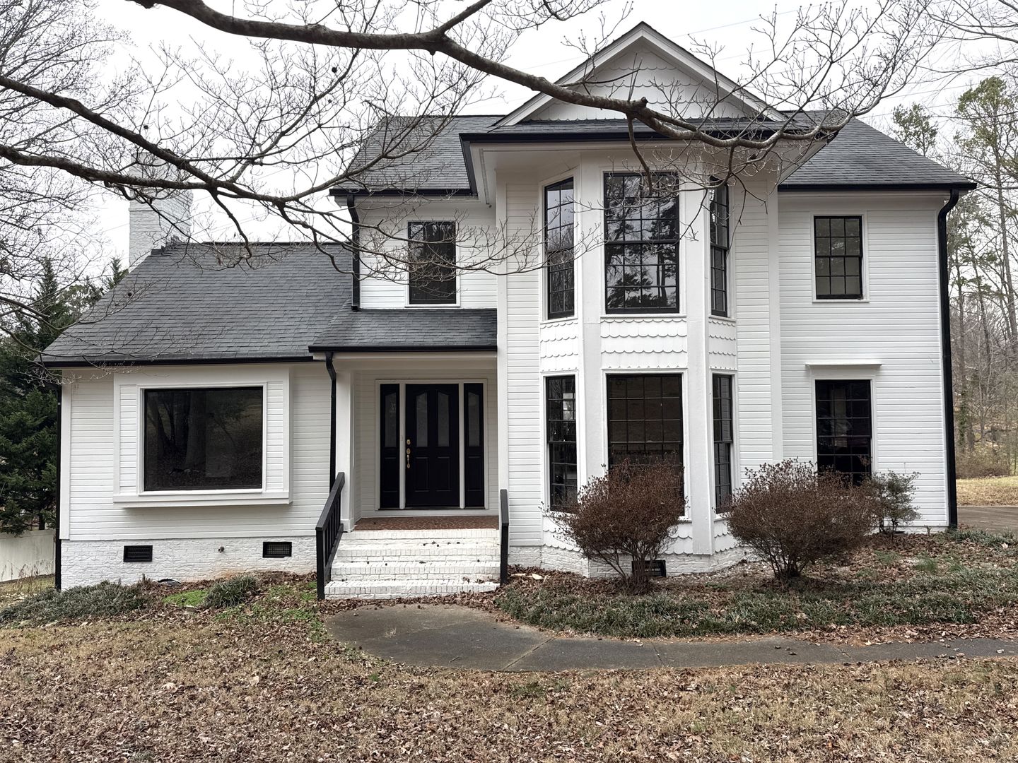 Matthews House: 14301 Hackamore Drive