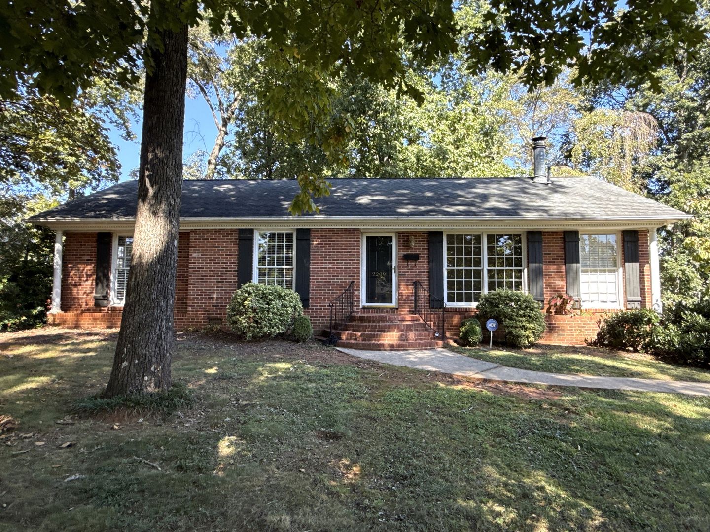 Charlotte House: 2209 Stonewood Drive