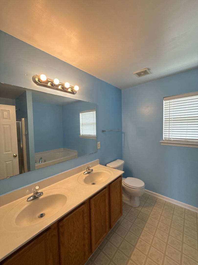 10962 Harmony Glen Court, Charlotte, NC 282734535