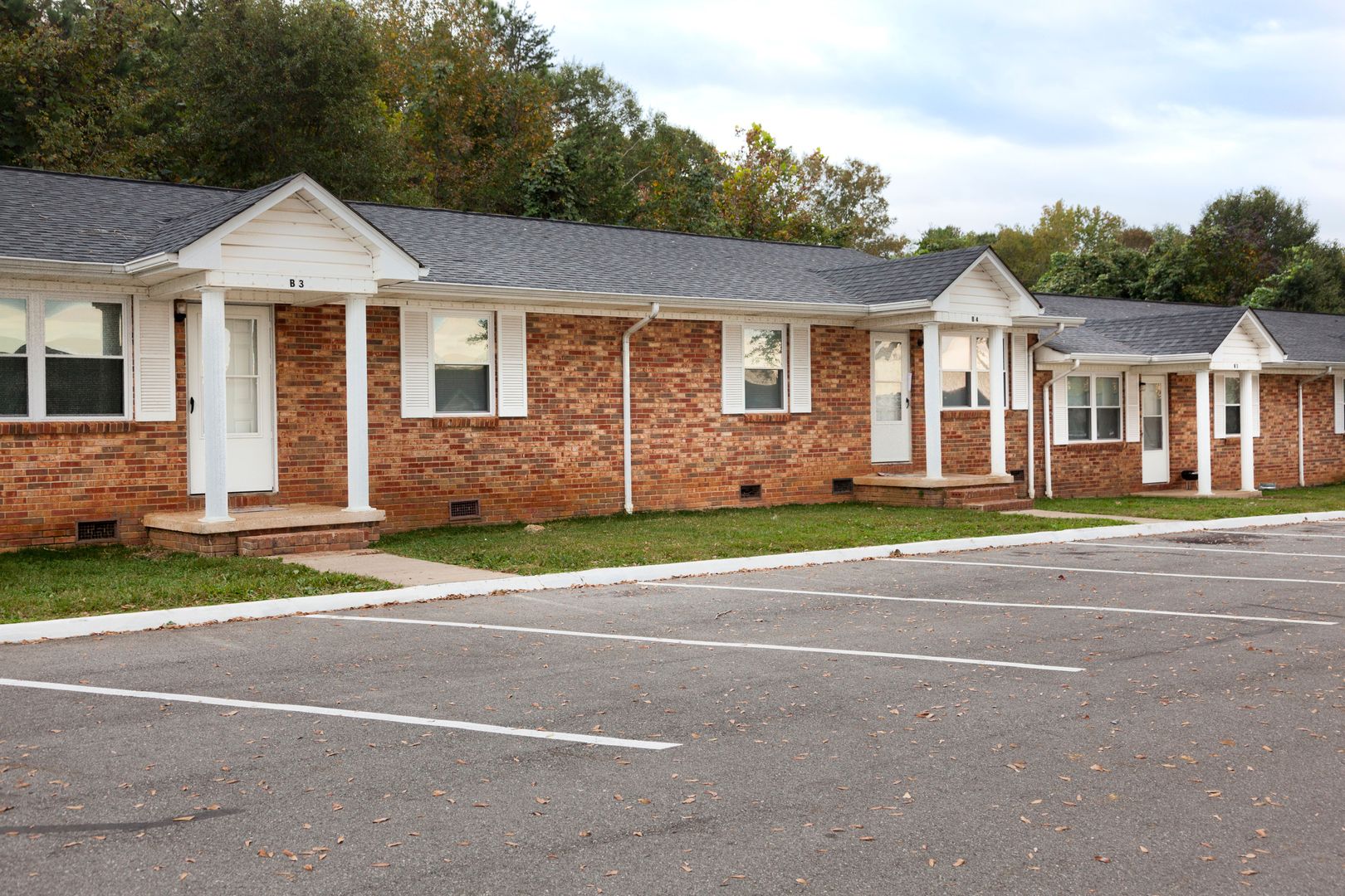 SH101-College Road Apartments (RCA)