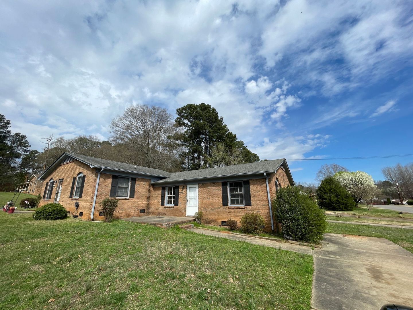 Shelby Apartment: 1012 Mark Drive