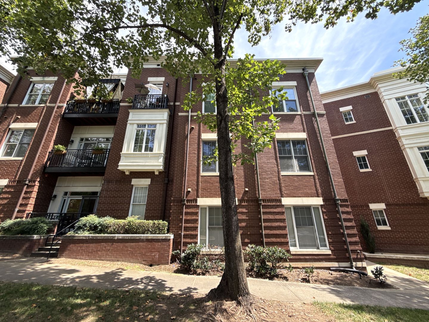 Charlotte Condo: 719 Garden District Drive