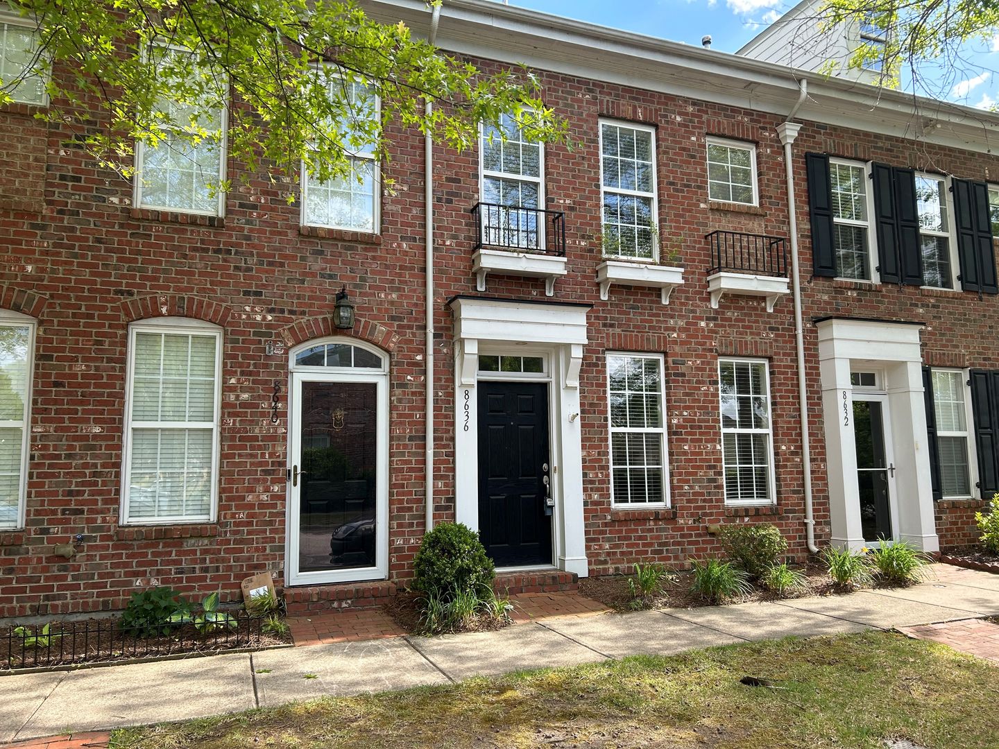 Charlotte House: 8636 Beaver Creek Drive