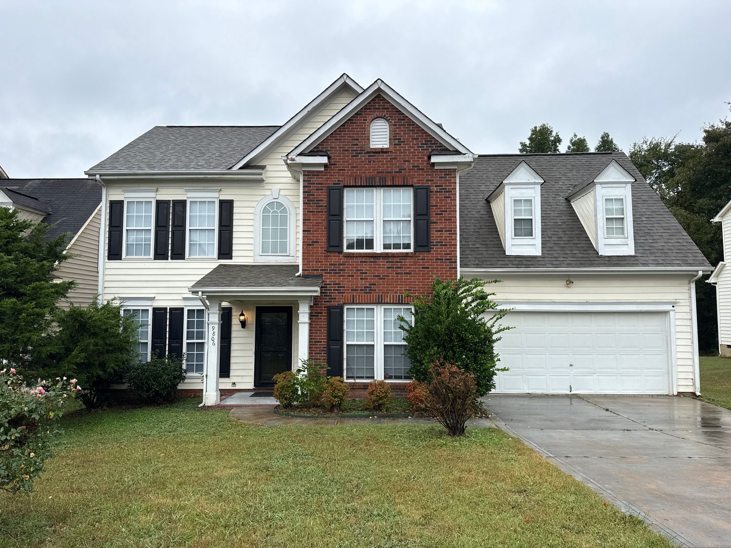 Charlotte House: 9806 Baxter Caldwell Drive