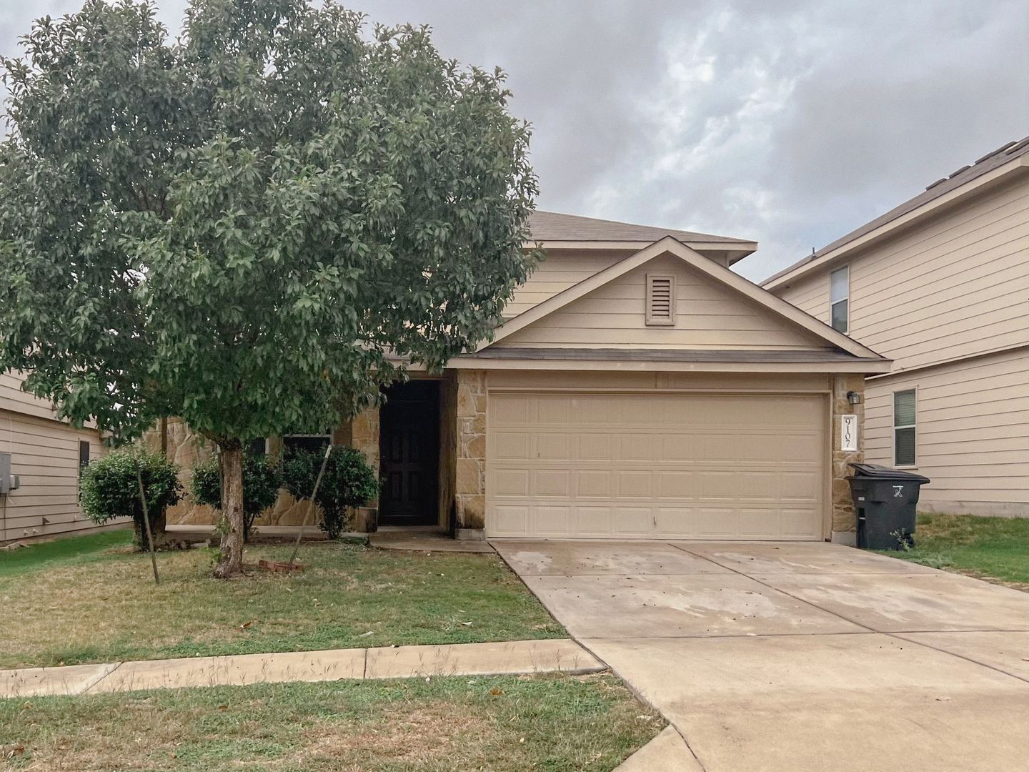 Killeen House: 9107 Devonshire Ct