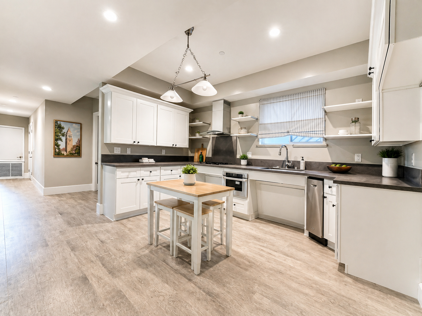 Los Angeles Apartment: 1212 W. 37th Drive