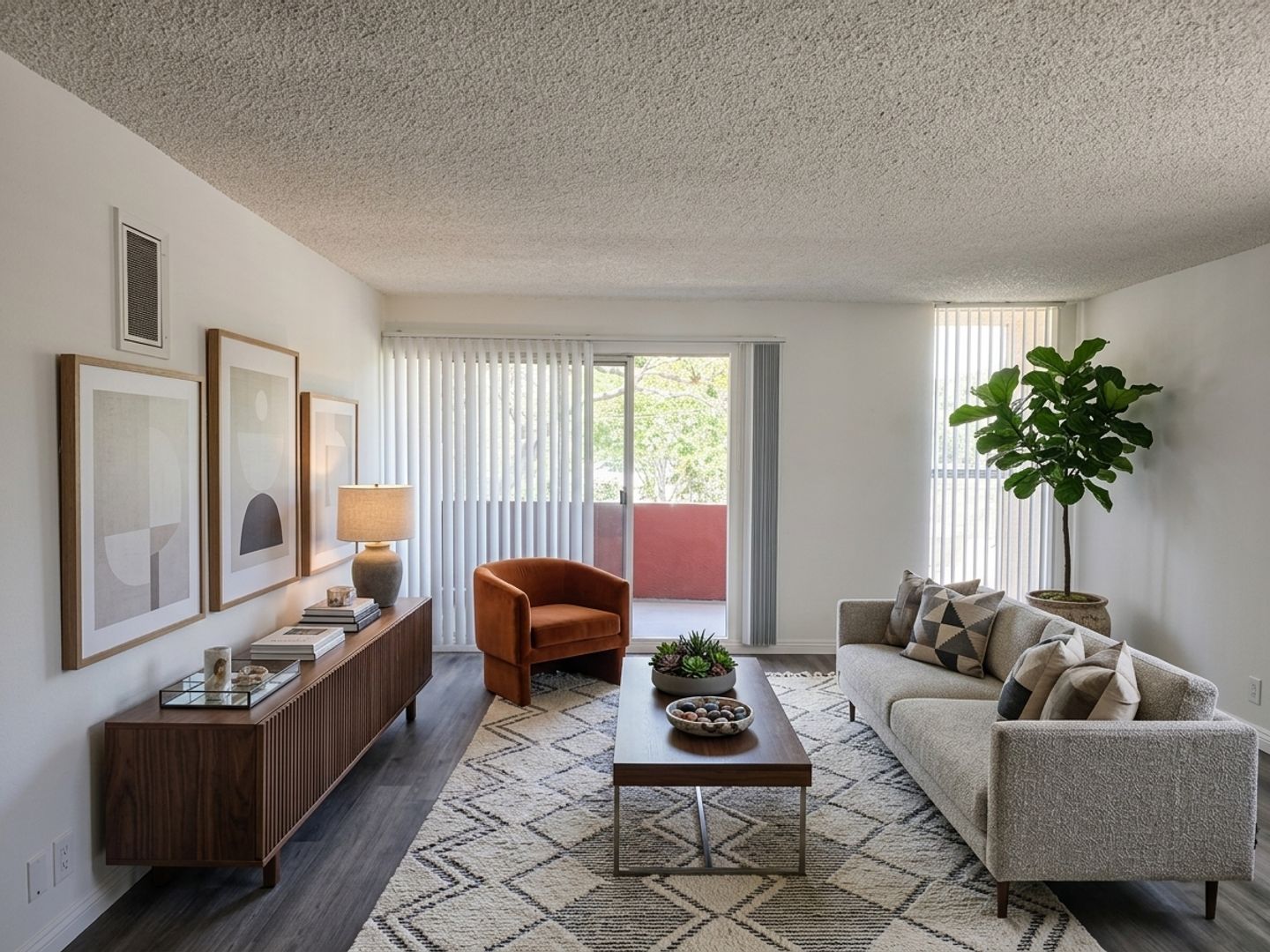 Los Angeles Apartment: 1204-1208 W. Adams Blvd.