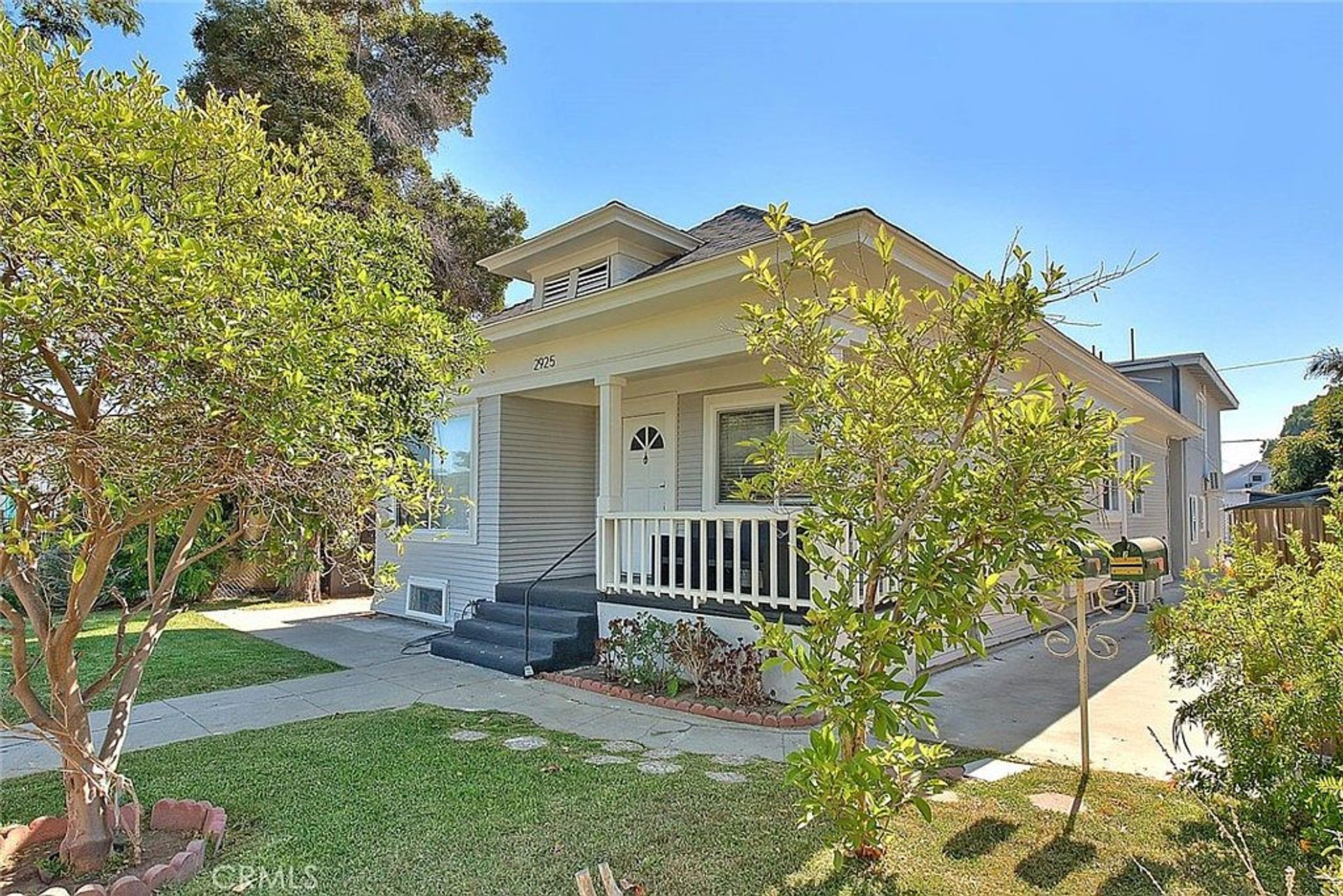 Listing photo