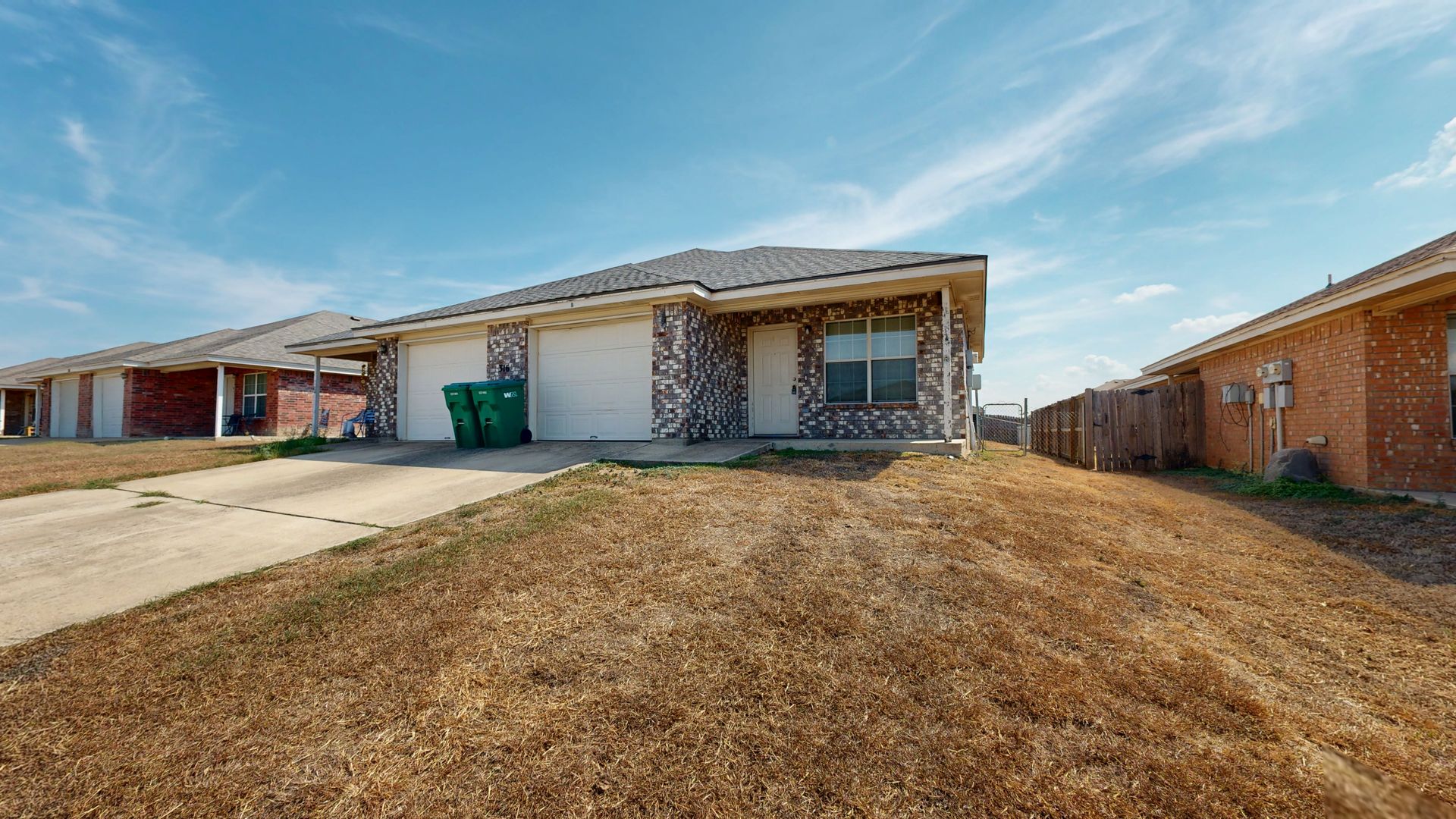 316 Cedar Ridge #B 2 of 8