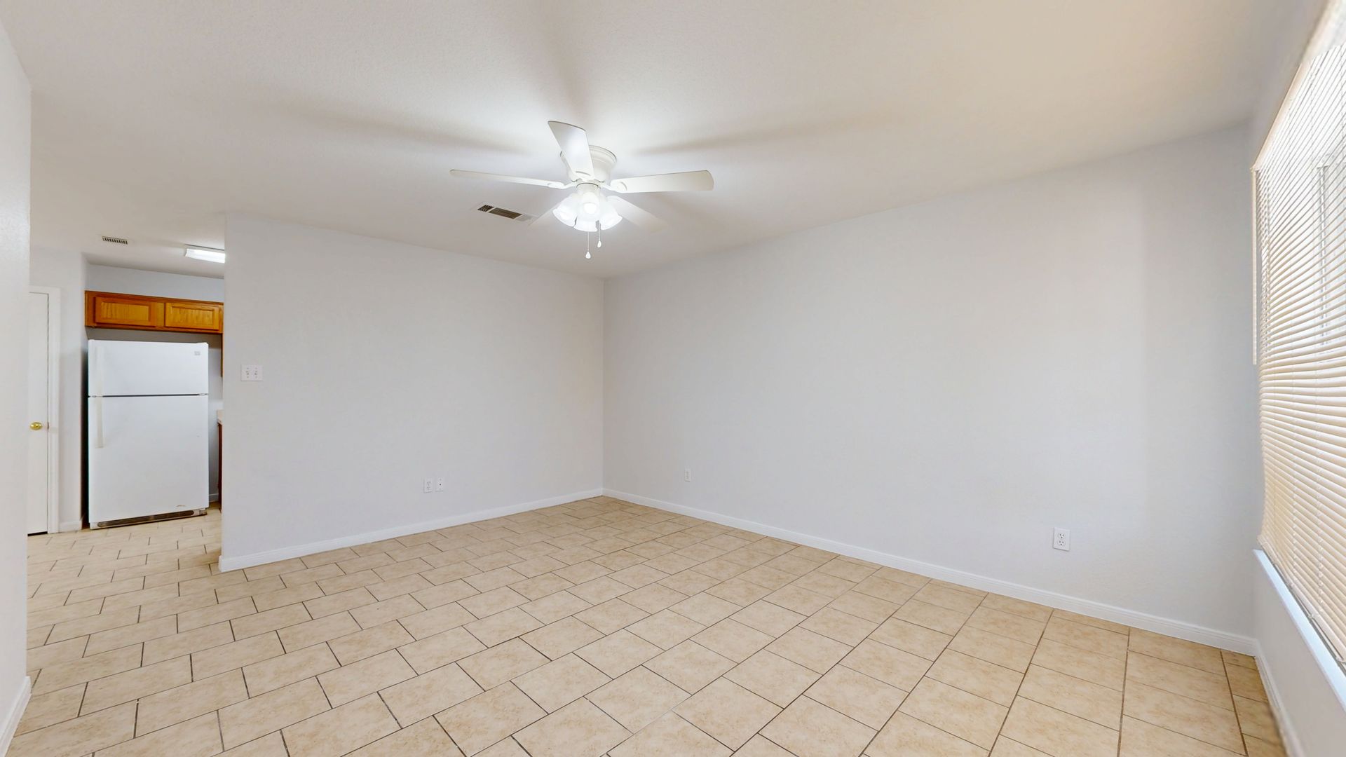 316 Cedar Ridge #B 6 of 8