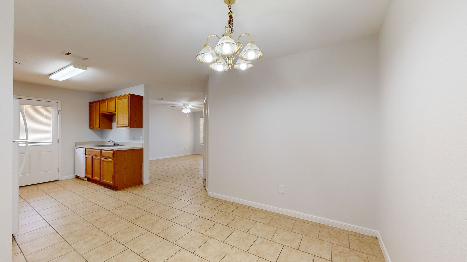 316 Cedar Ridge #B 7 of 8