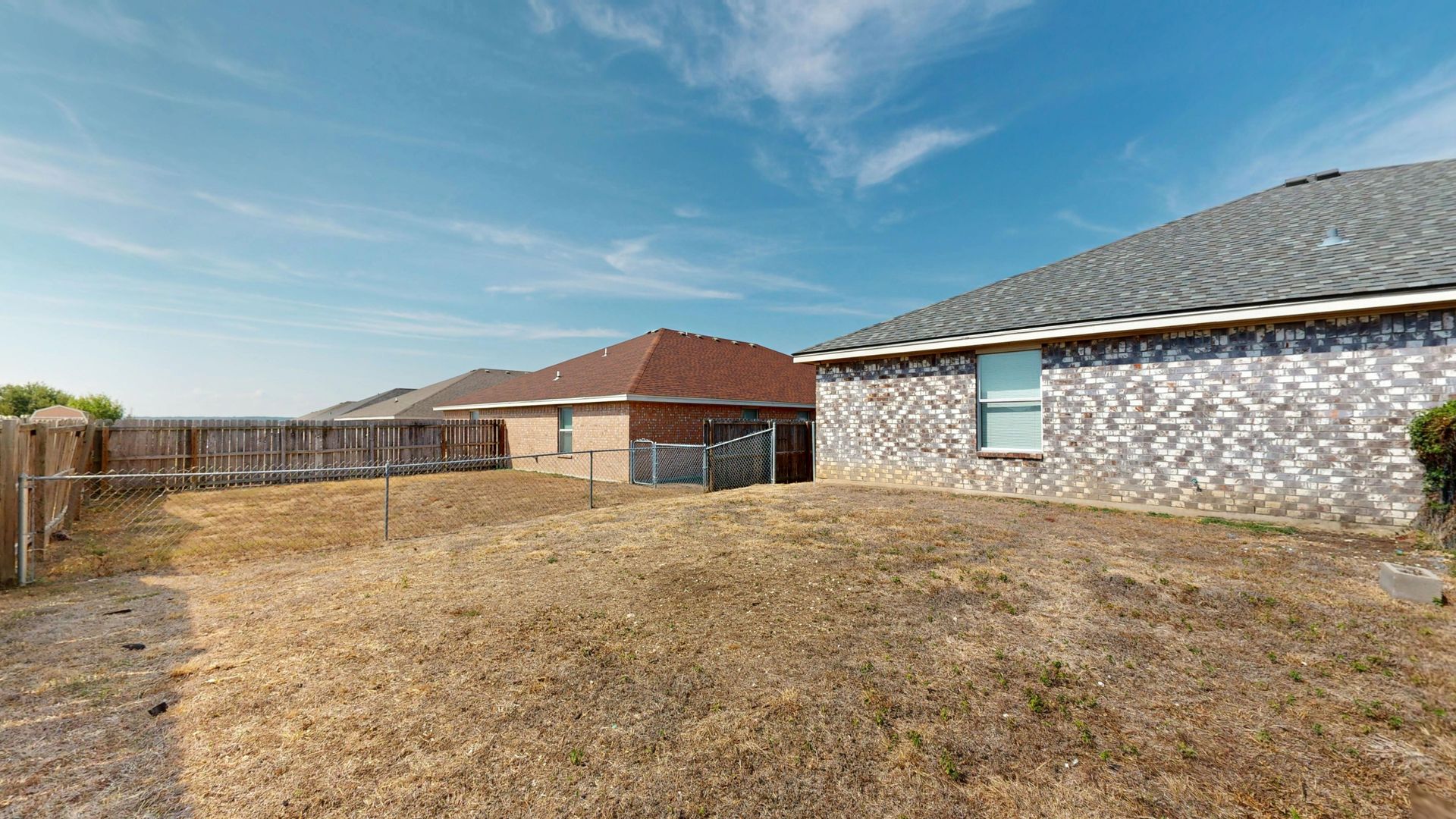 316 Cedar Ridge #B 3 of 8