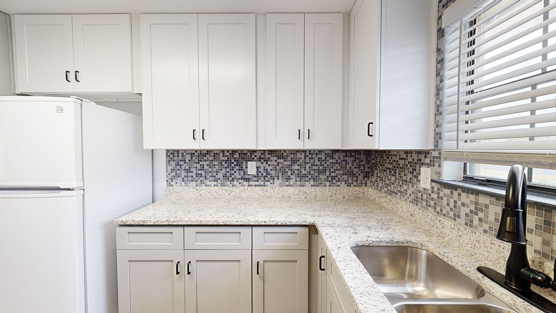 Killeen House: 2512 Westcliff RD