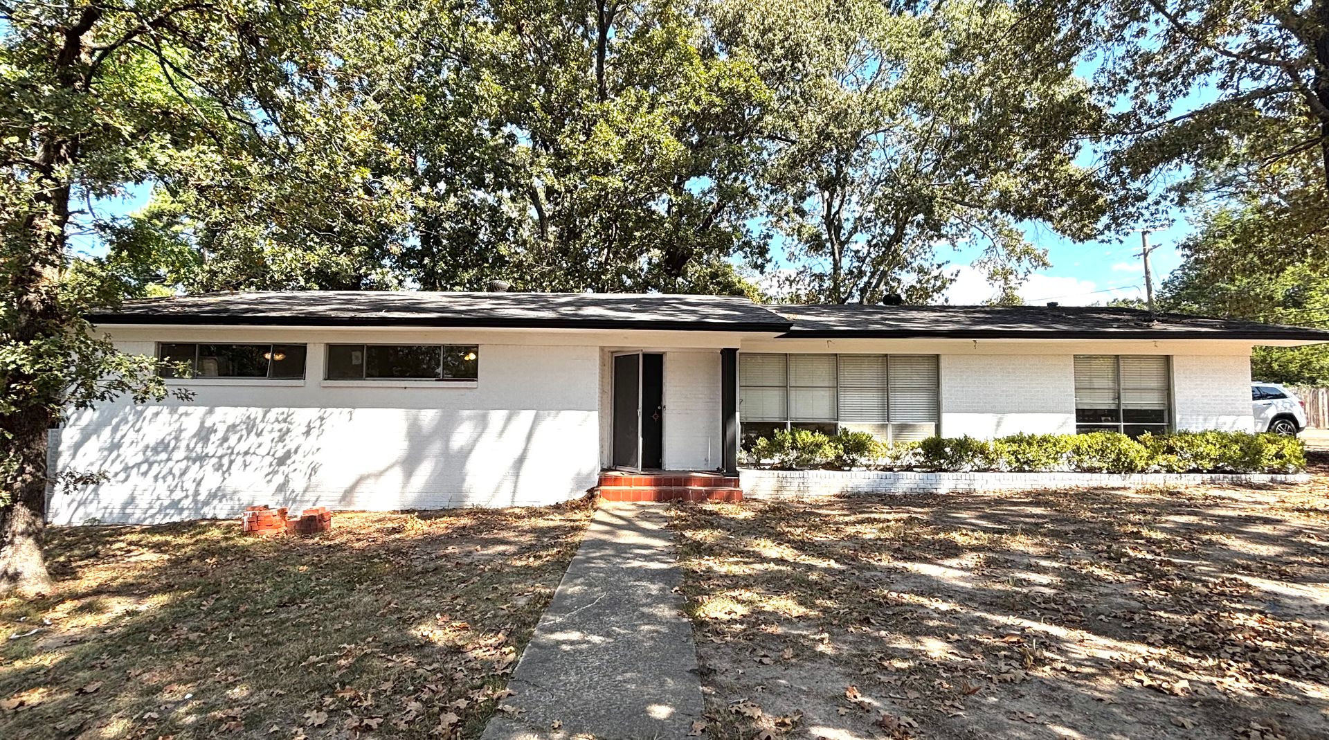 Texarkana House: 2302 College Drive