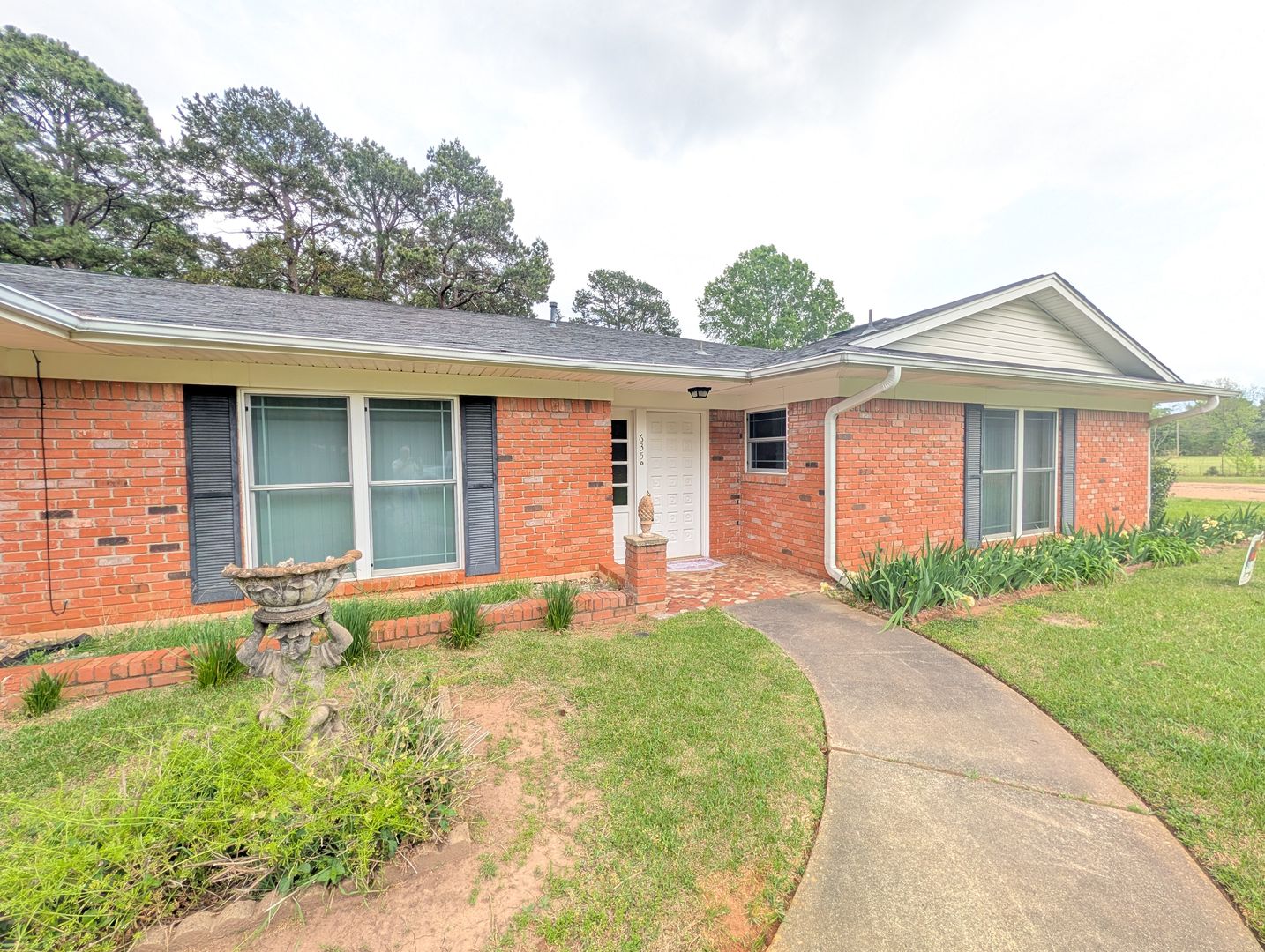 Texarkana Apartment: 635 Summit Drive