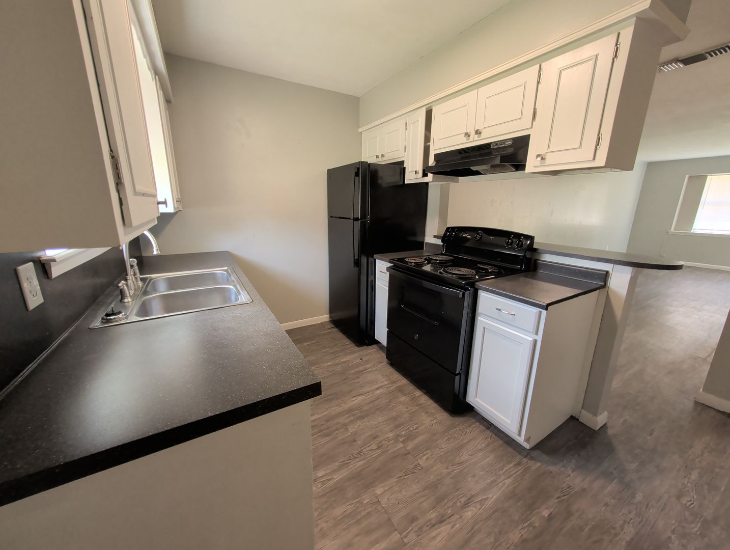 Texarkana House: 2400 Brookridge Unit 12