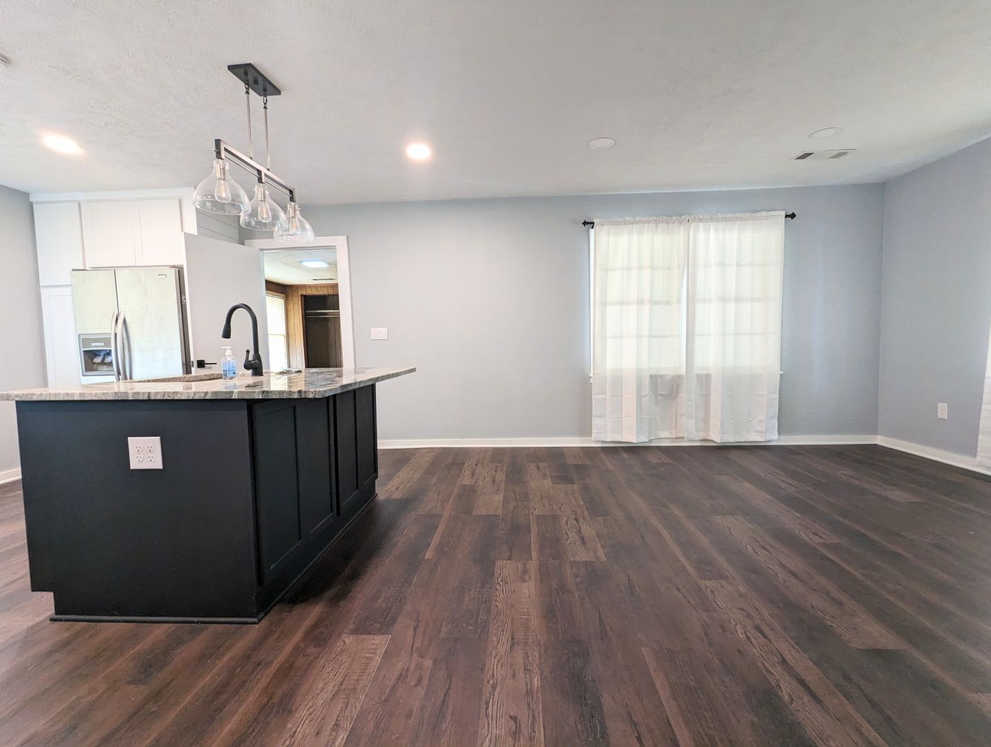 Texarkana House: 3219 Ash Street