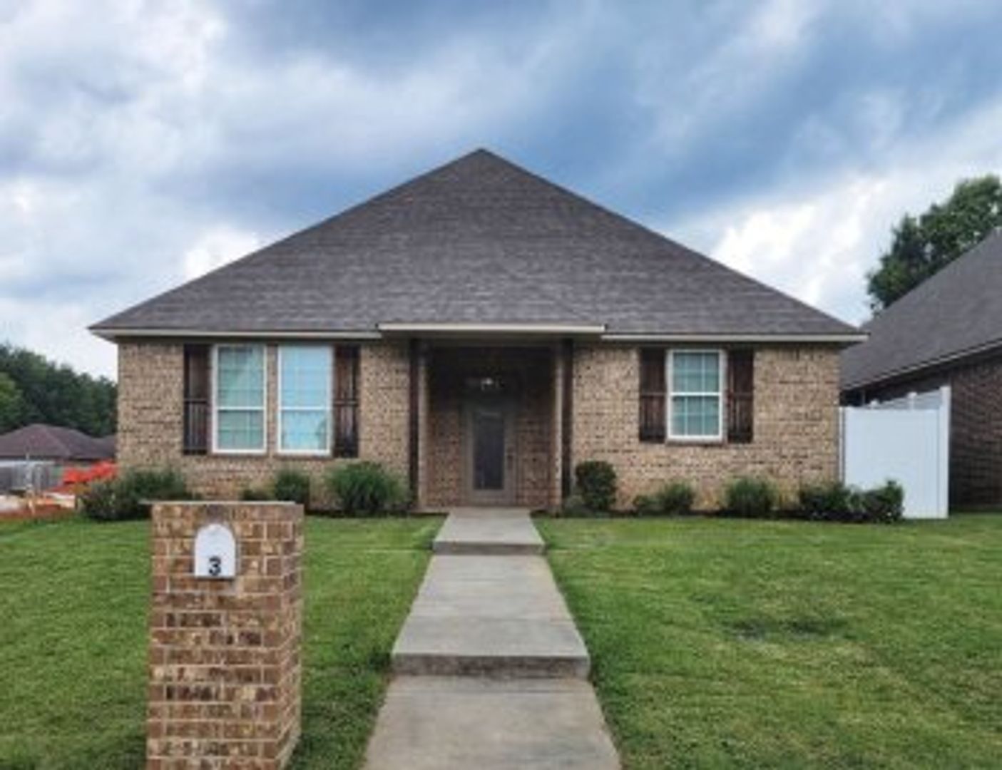 Texarkana House: 3 Fernwood Drive