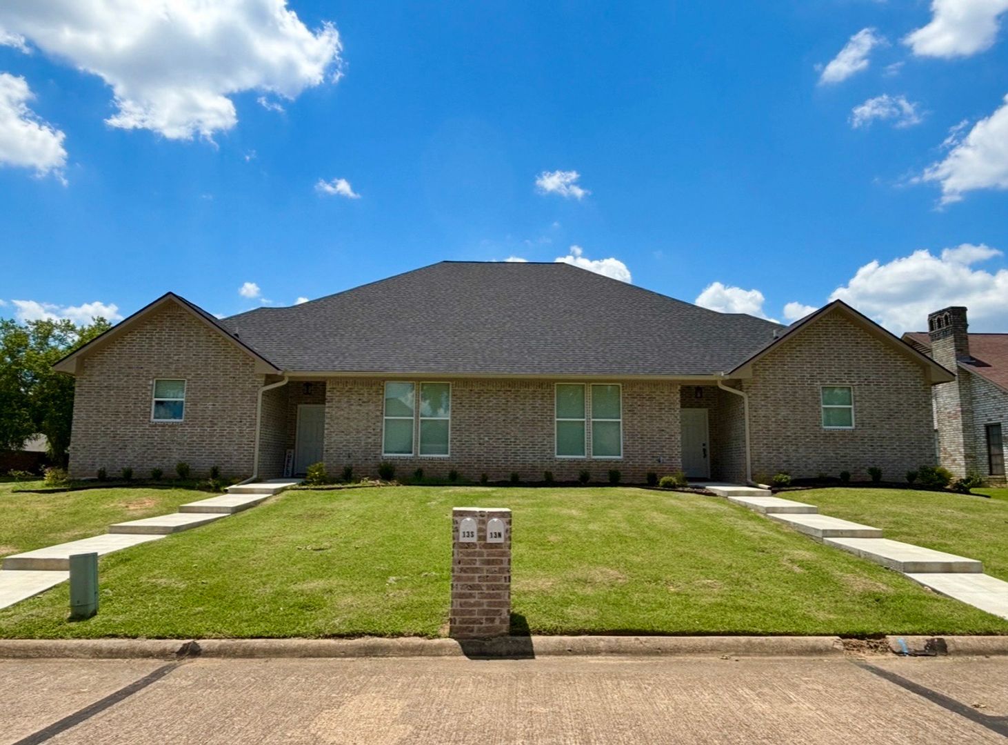 Texarkana Apartment: 13 Fernwood Dr.