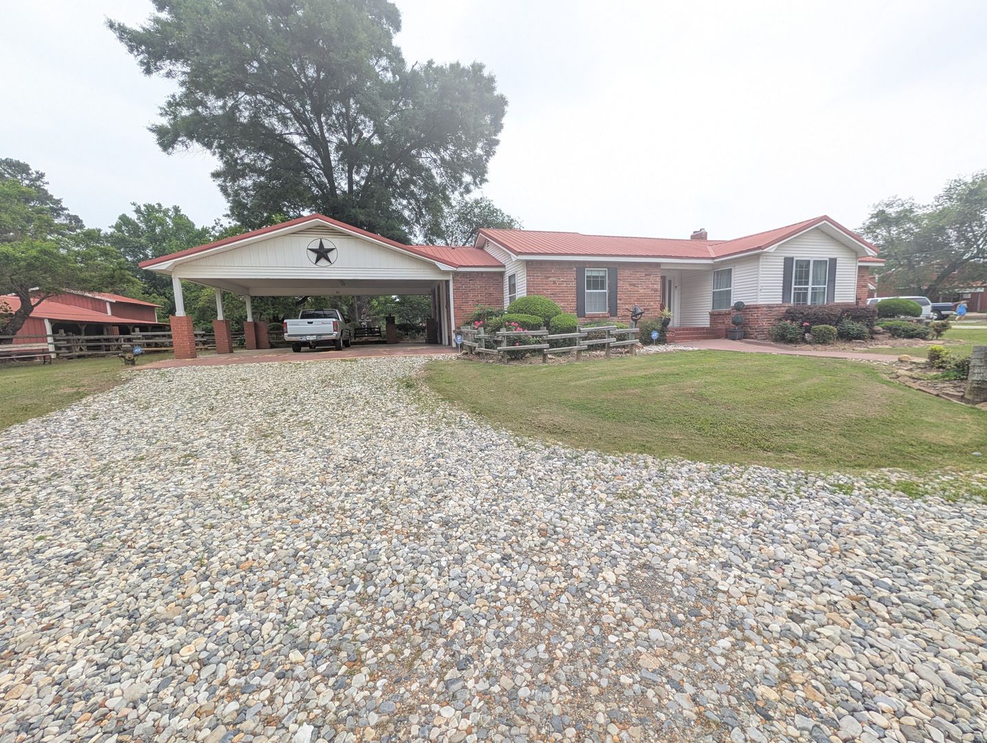 Texarkana House: 6400 Gibson Lane