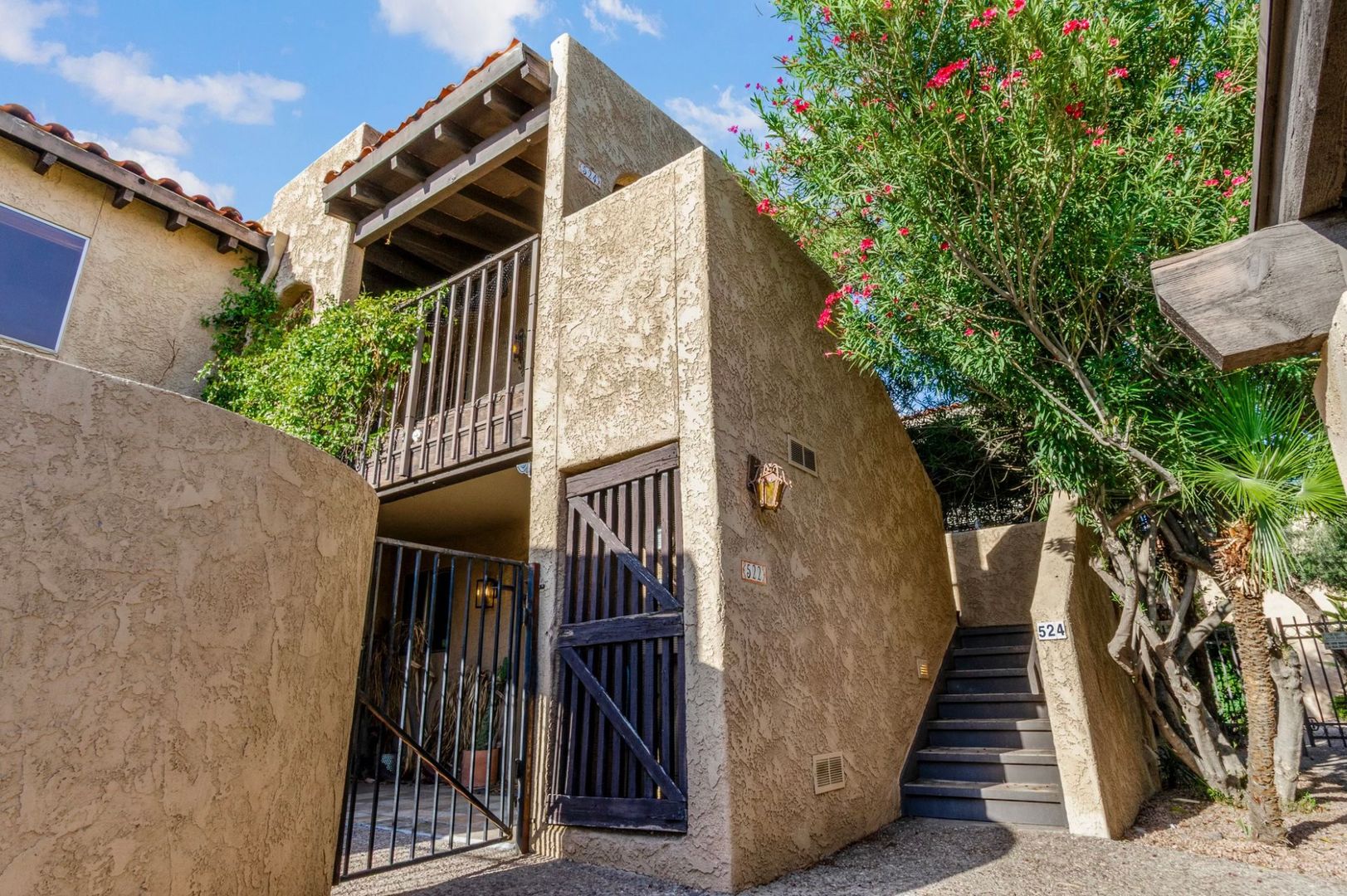 Tucson Condo: 524 N. Dodge Blvd