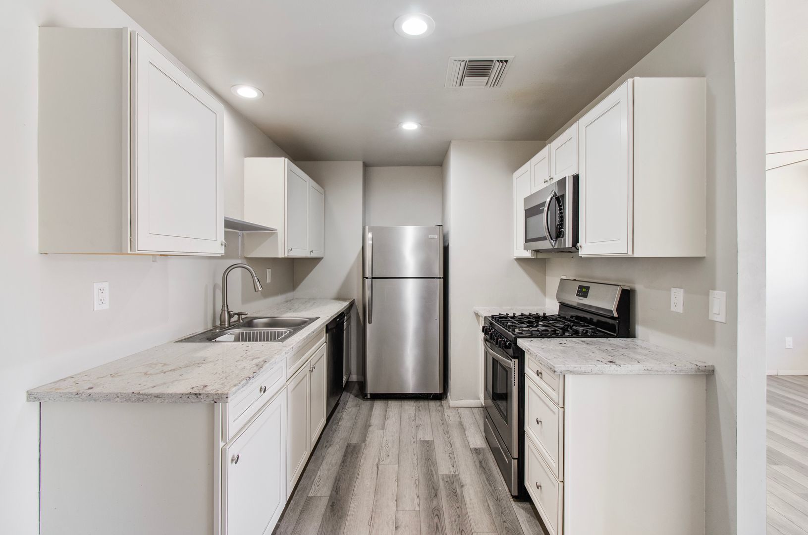 Tucson House: 1131 E. Lee Street