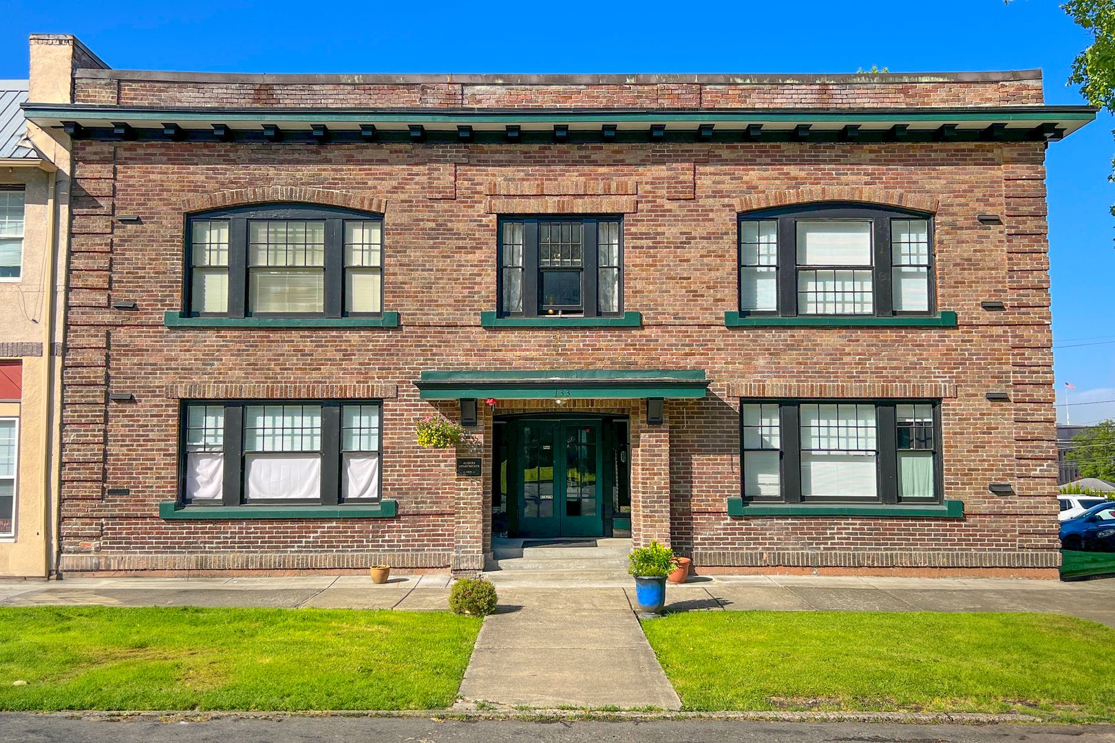 Chehalis Apartment: 133 N Market Blvd
