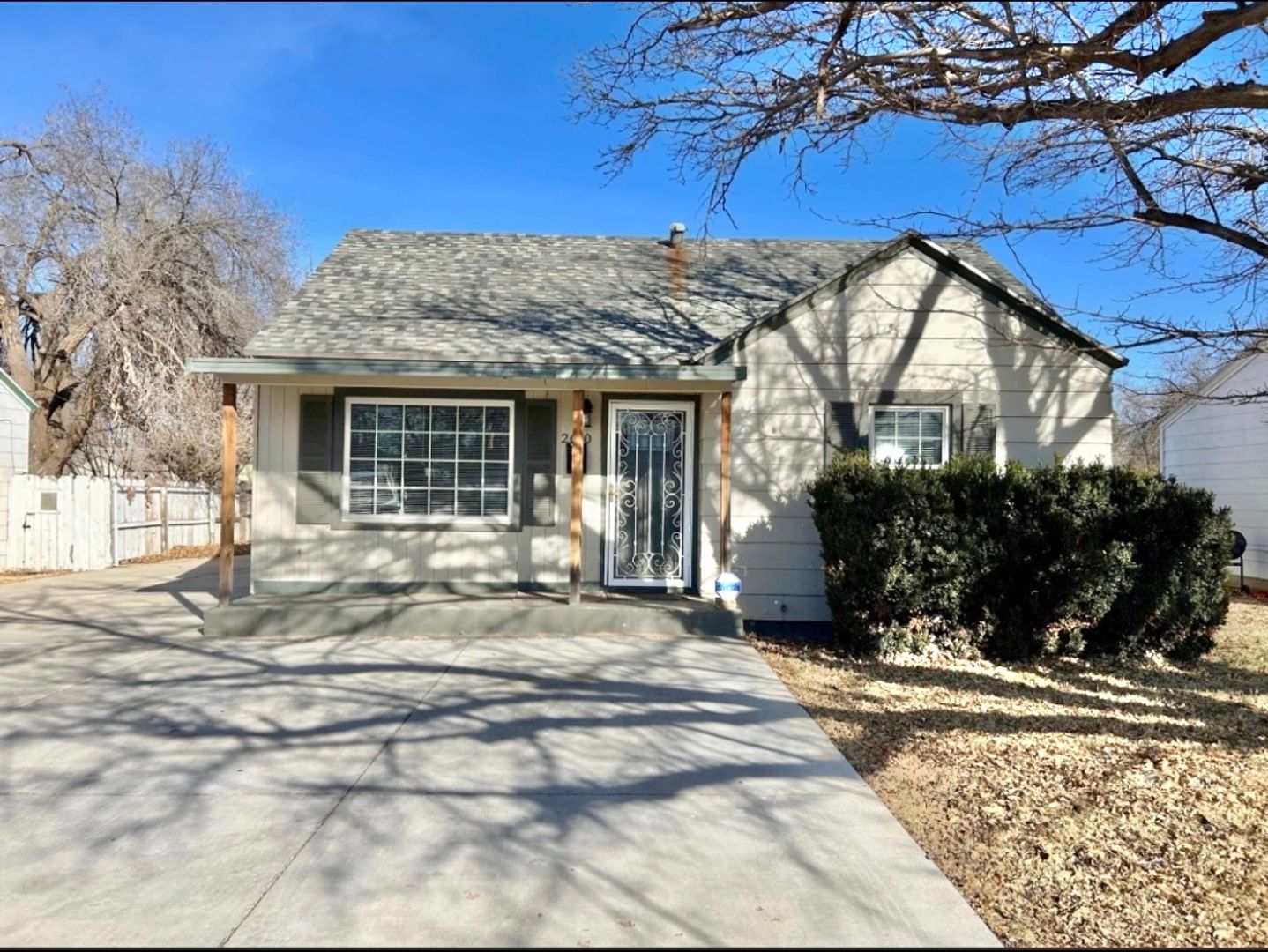 Lubbock House: 2610 36th St.