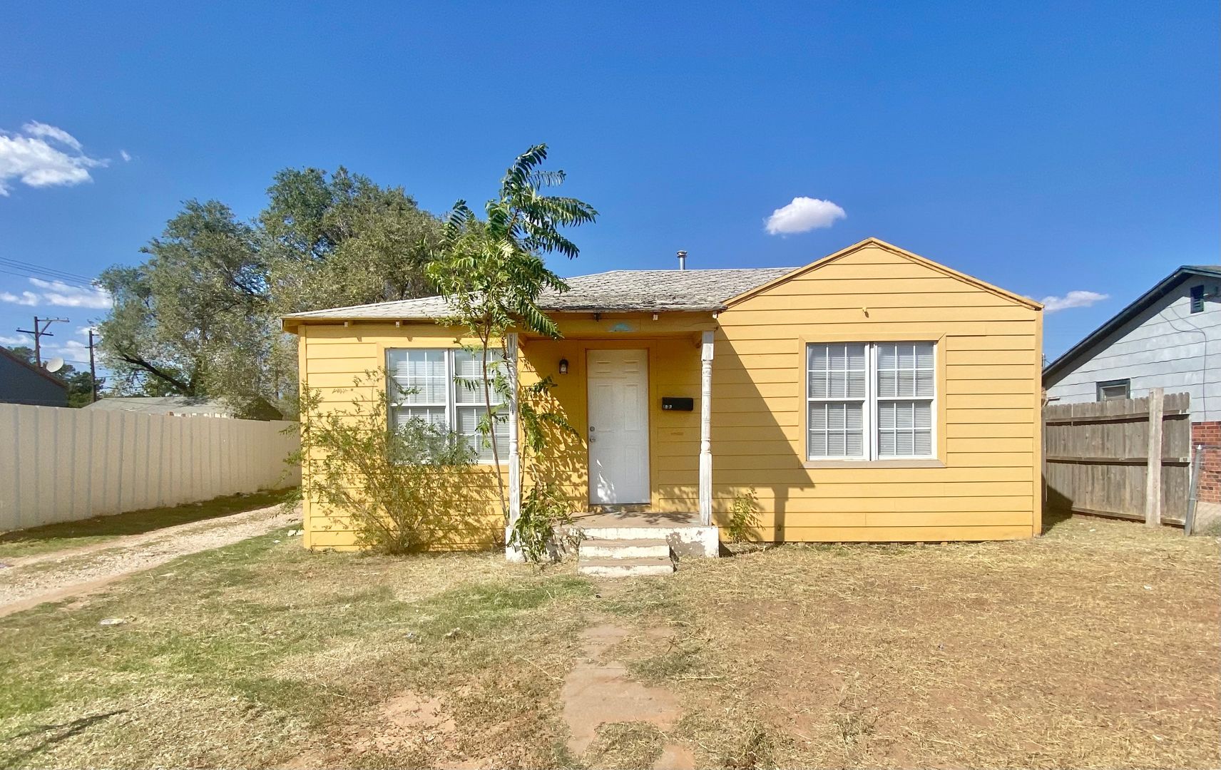 Lubbock House: 2022 38th St