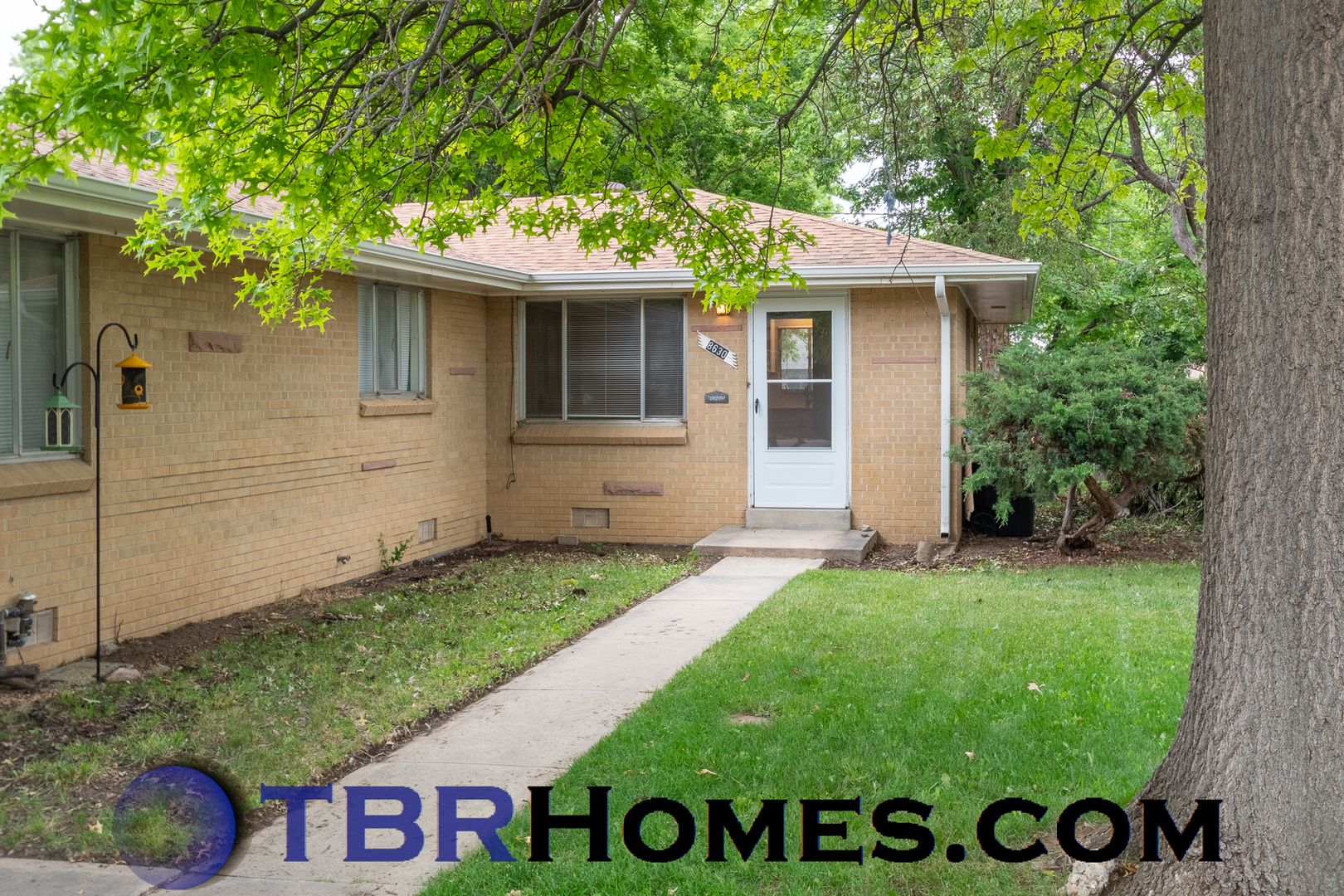 Arvada House: 8630 W 63rd Pl