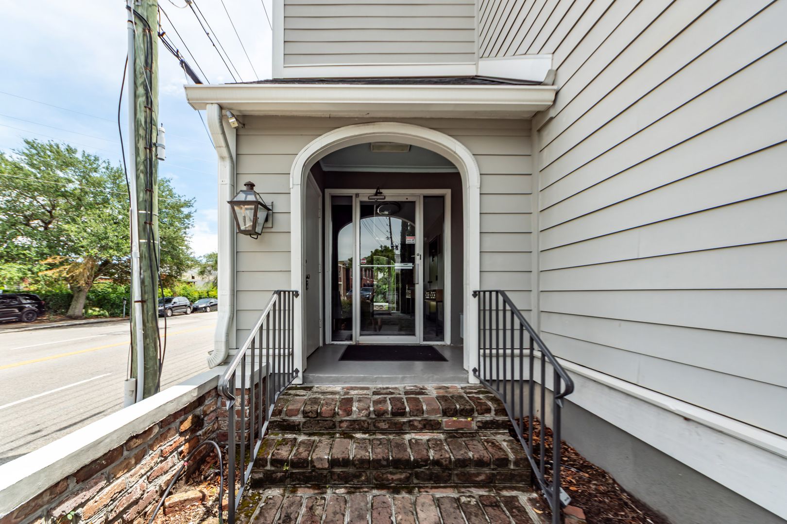 259 E Bay Street 2 of 12