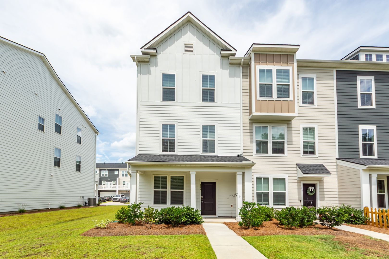 Moncks Corner House: 359 Herty Park Drive