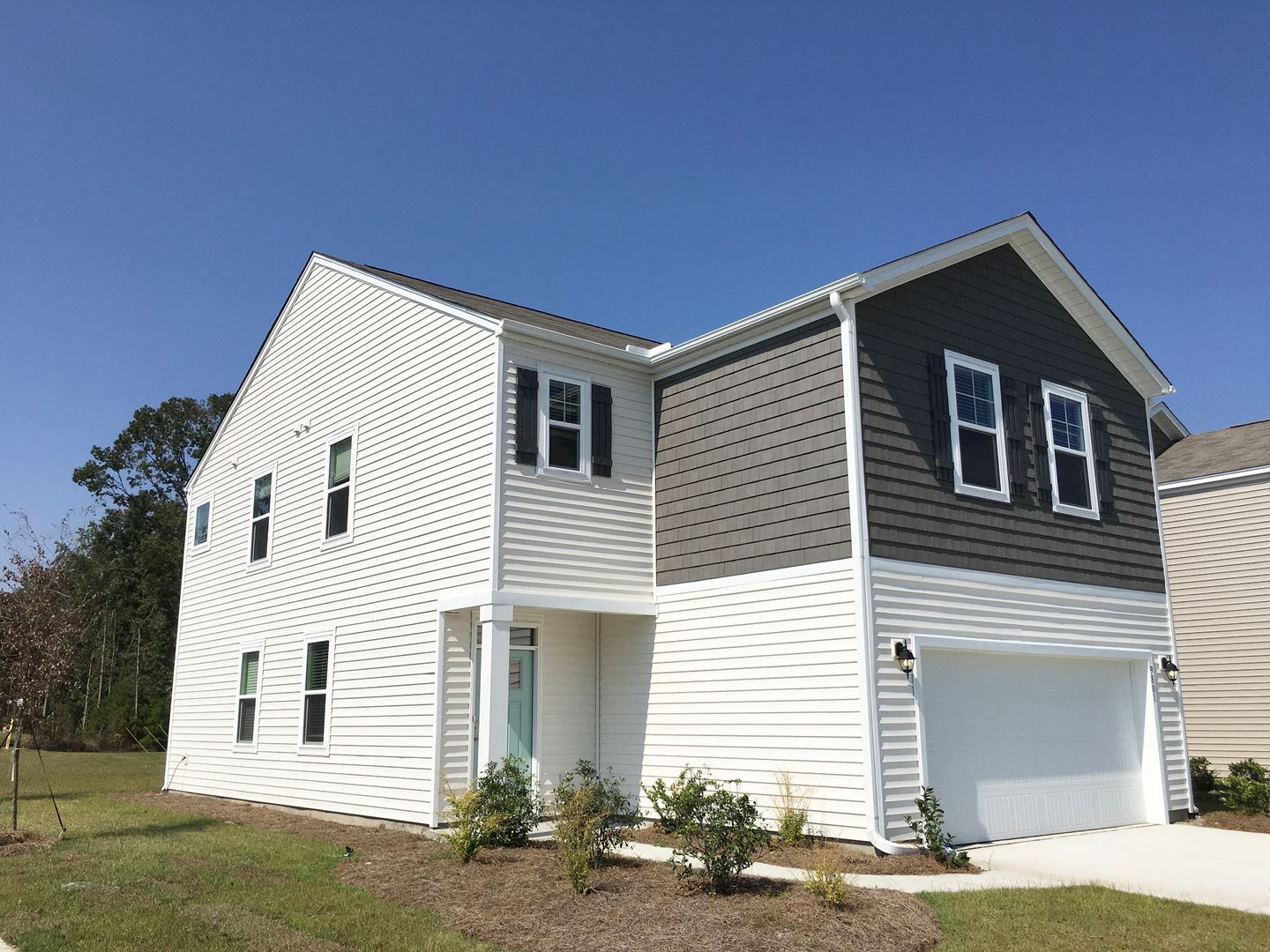 Ladson House: 9801 Sickle Drive