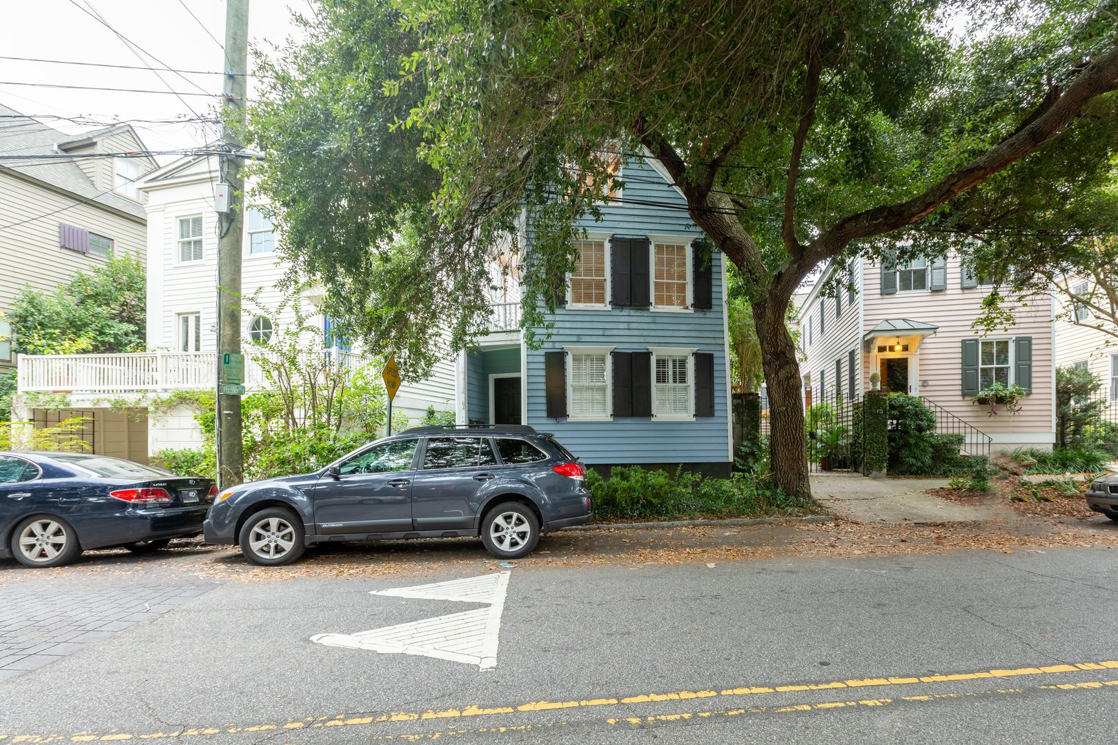 Charleston House: 13 Elizabeth Street Unit B