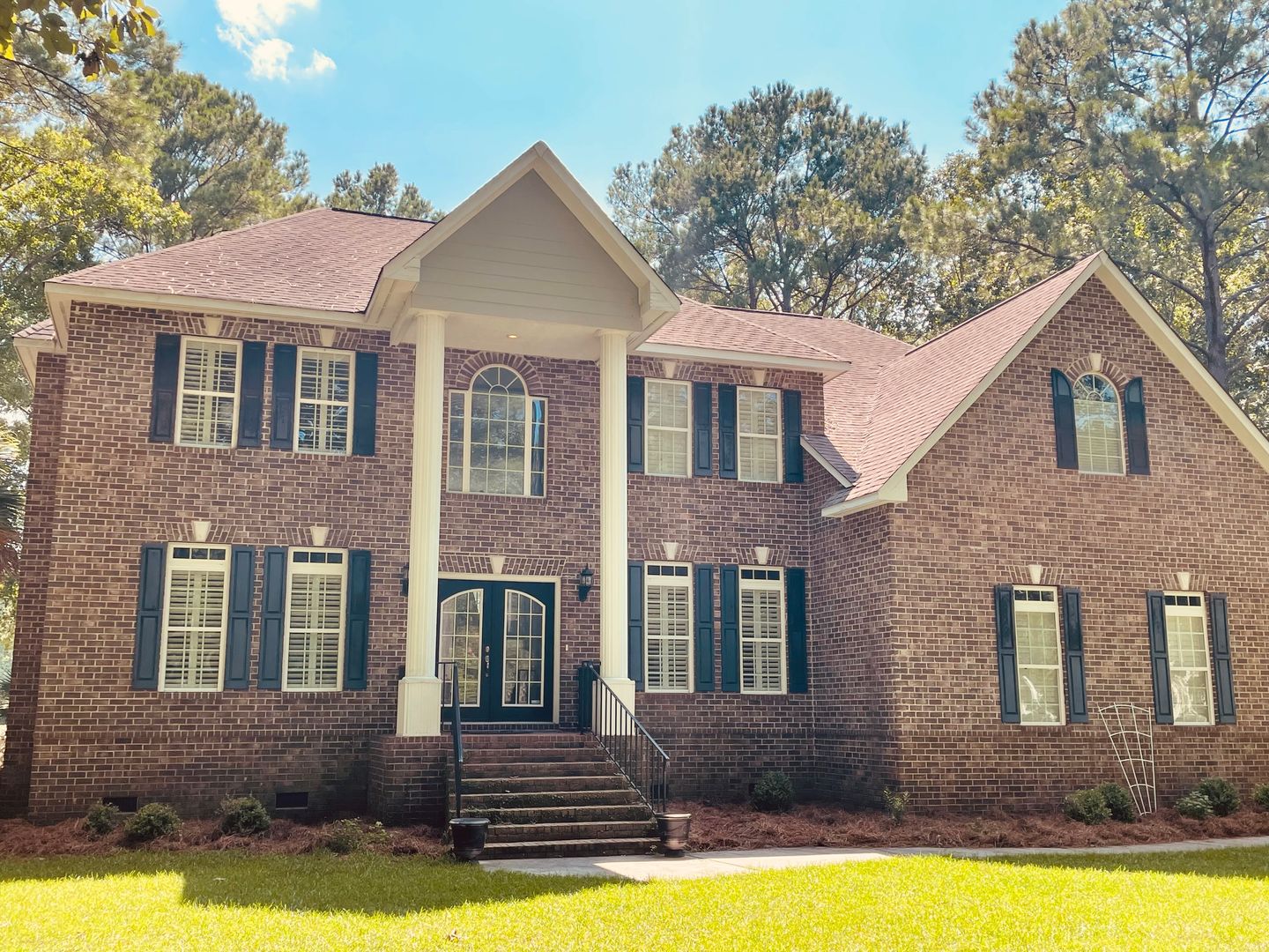 Mt Pleasant House: 2105 Williams Veneer Ct