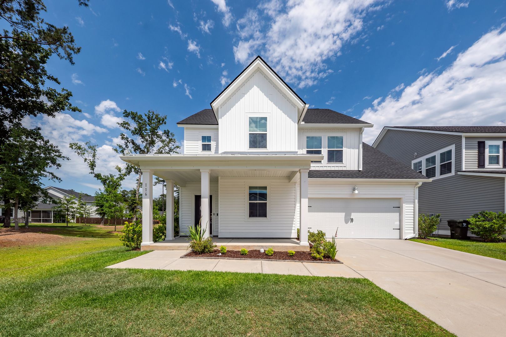 Summerville House: 116 Slater Lake Lane