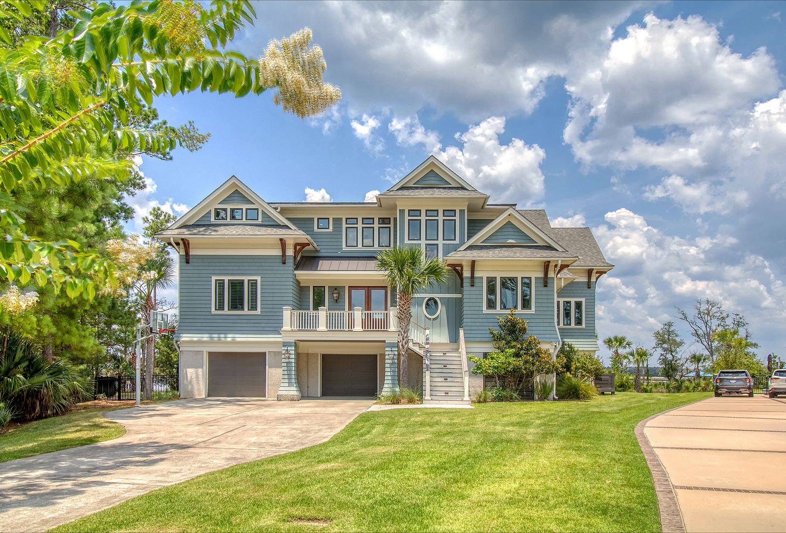 Mt. Pleasant House: 2840 River Vista Way