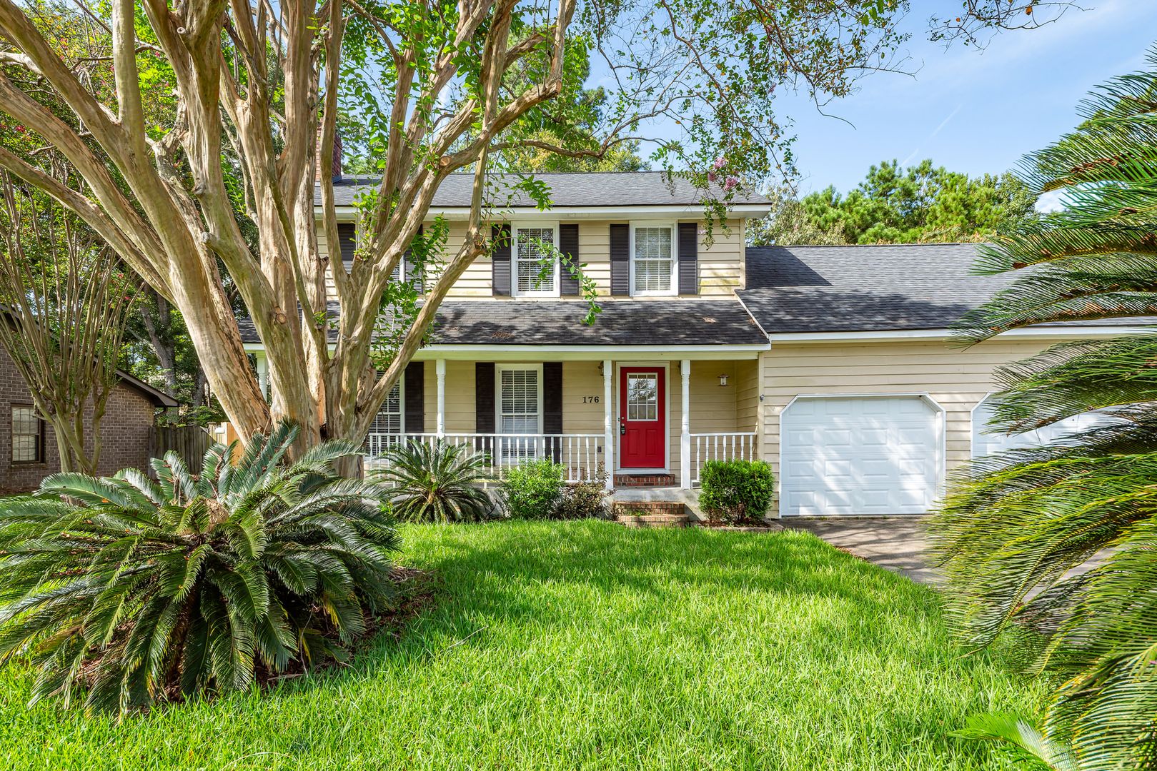 Ladson House: 176 Ponderosa Drive