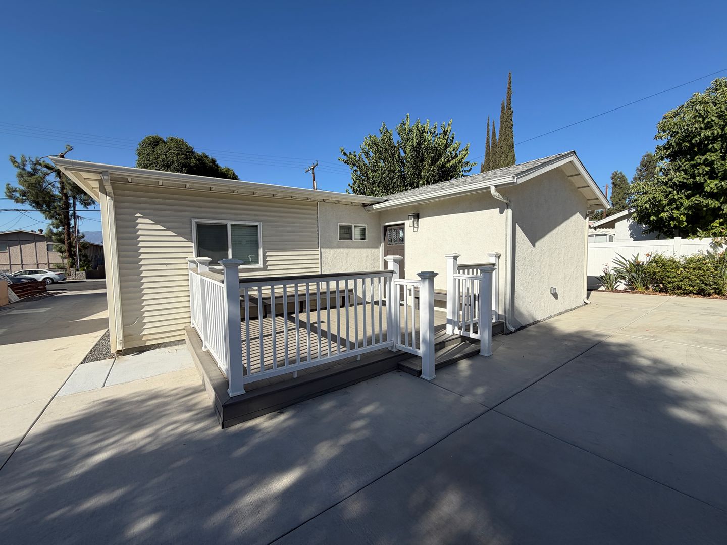 Loma Linda Apartment: 25461 Cole Street
