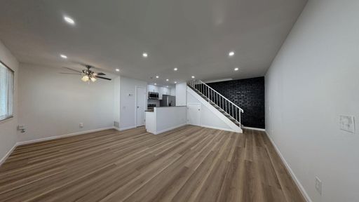 3532 Rainbow Ln - 2 Bed 1 Bath Condo in Highland Available Now!