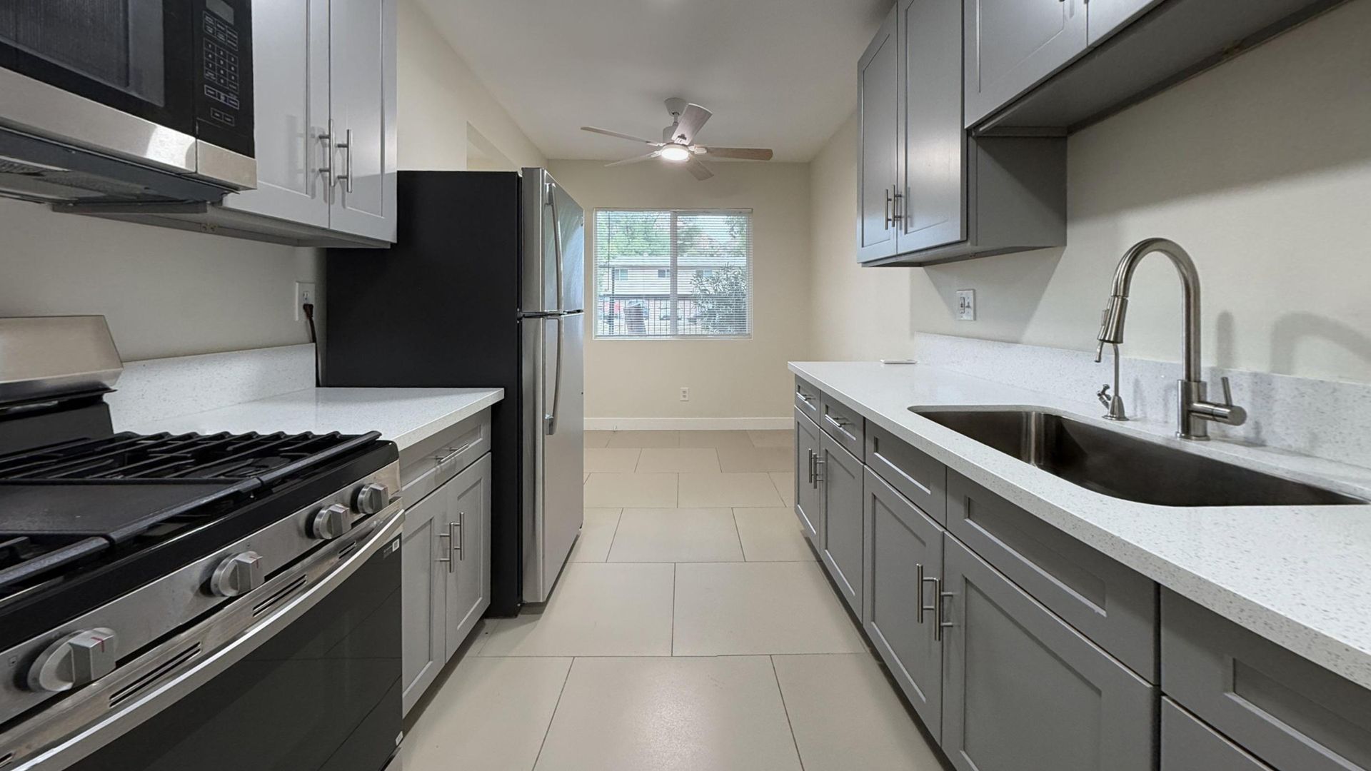 Riverside House: 3980 Cedar St
