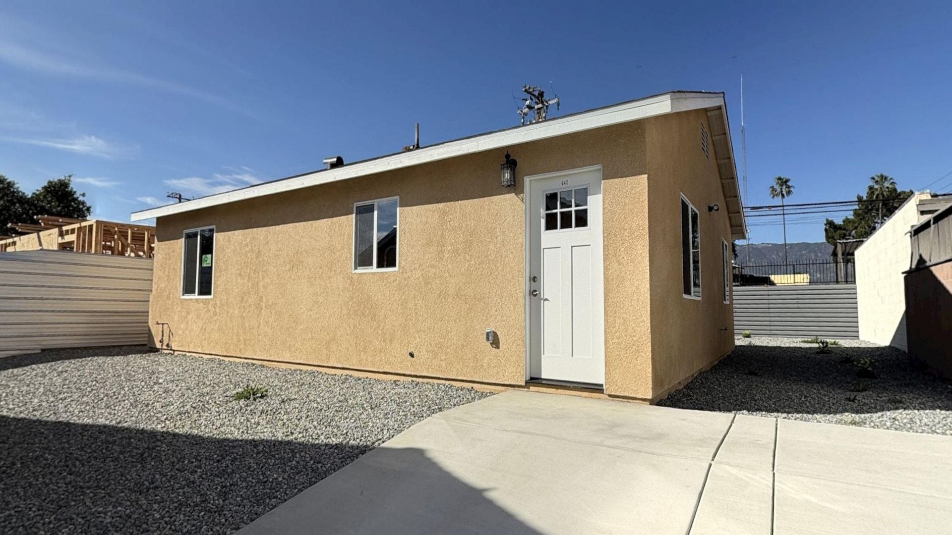 San Bernardino Apartment: W 21st ST