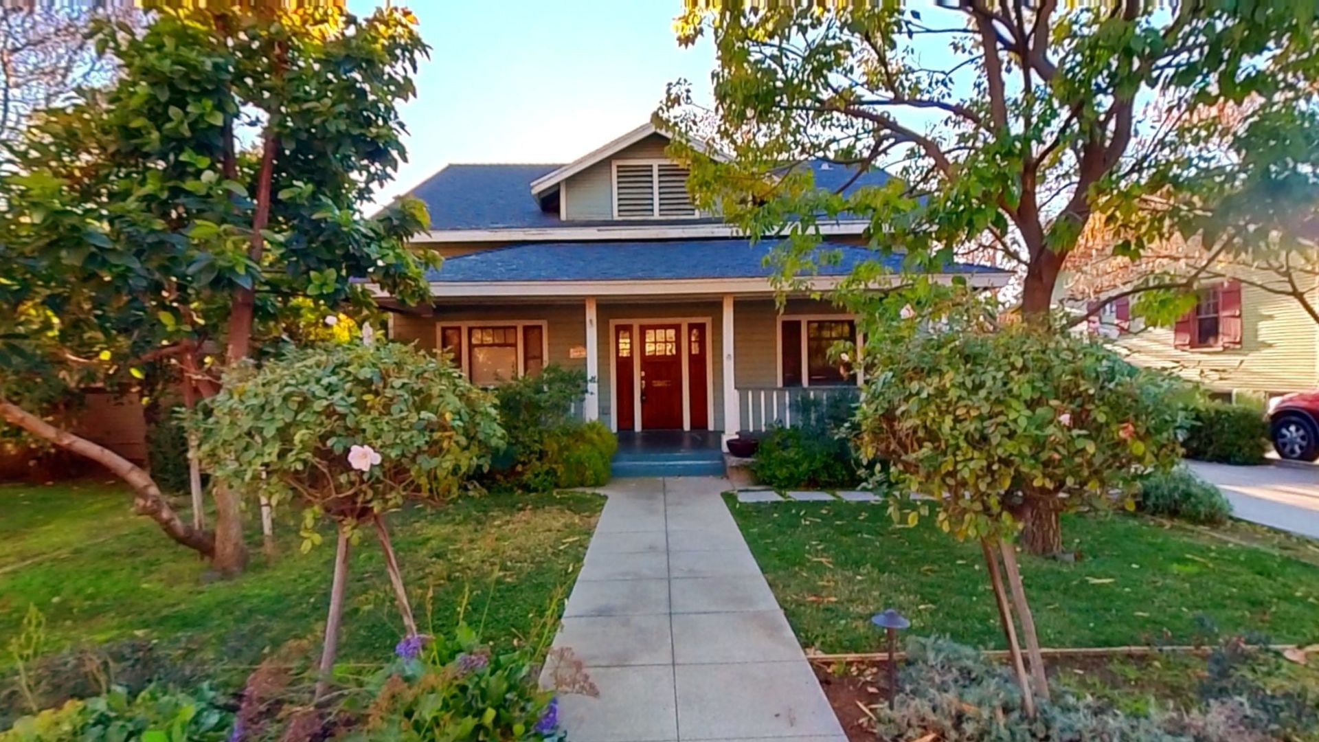 Redlands House: 14 Grant St.